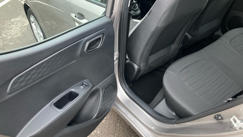 Hyundai i10 1.2 MPi SE Connect 5dr Petrol Hatchback